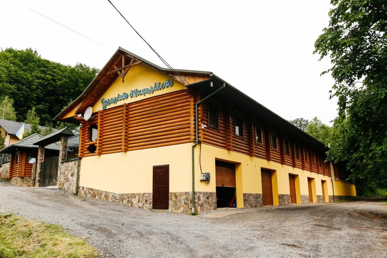 Chudodievo In Chynadievo Mini-Hotel Chynadiyovo Exterior foto