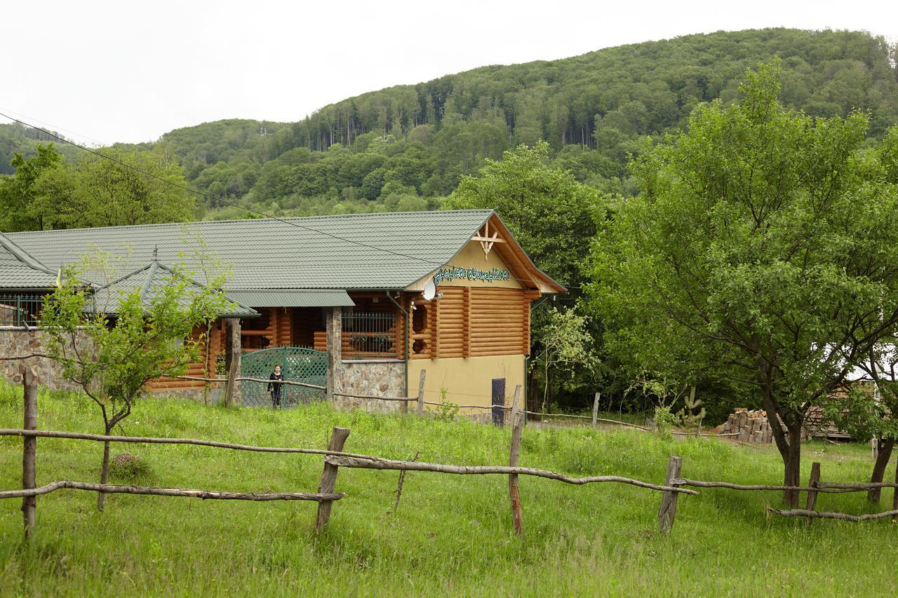 Chudodievo In Chynadievo Mini-Hotel Chynadiyovo Exterior foto